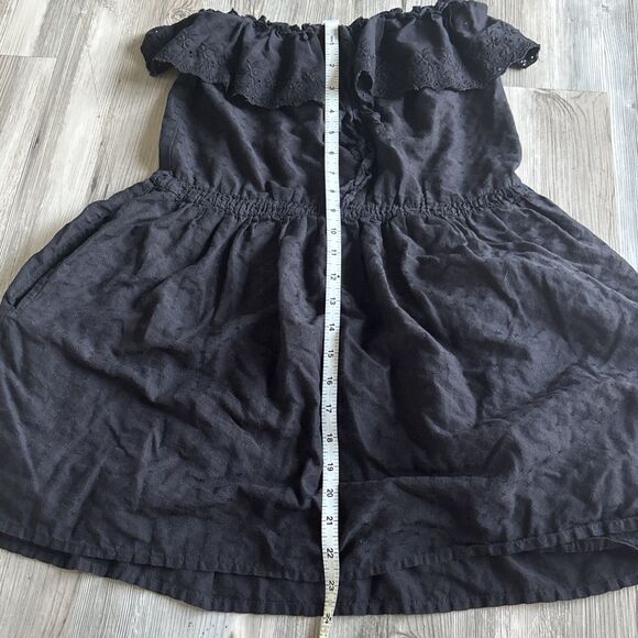 Zara TRF Black Lined Eyelet Strapless Dress Size Small - Picture 4 of 7